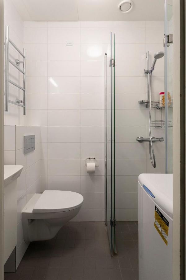 2Ndhomes Kamppi 1Br Apartment With Amazing City Views เฮลซิงกิ ภายนอก รูปภาพ